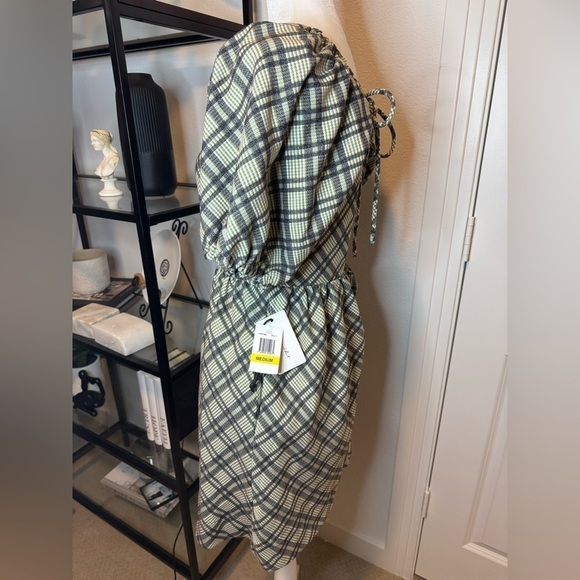 NWT LINE & DOT Lisa Puff Sleeve Short Mini Dress Green Plaid Size M - Picture 4 of 7